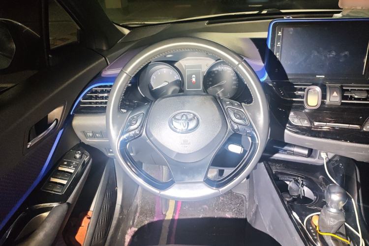 Used Toyota IZOA 2018 2.0L Yichi Edition China V Standard Steering Wheel