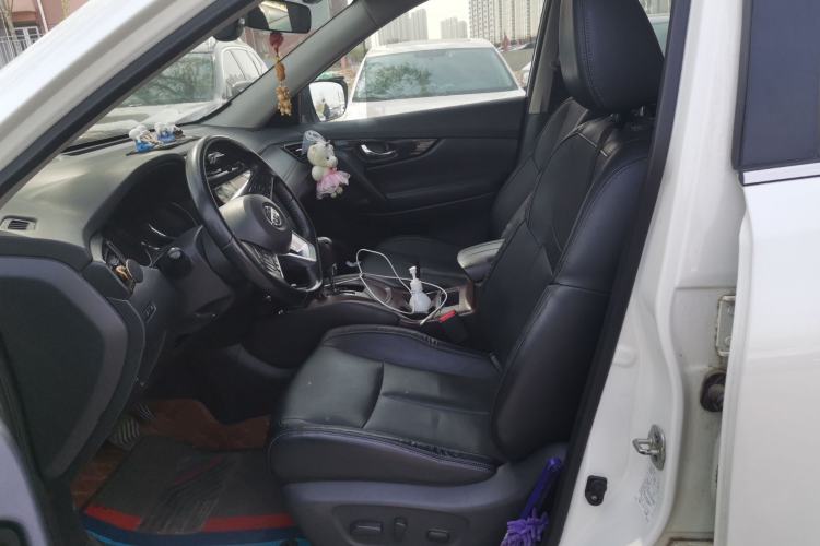 Used Nissan X-Trail 2019 2.0L CVT Smart Connect Comfort Edition 2WD
