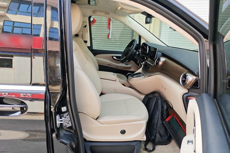 Used Mercedes-Benz V-Class 2021 V 260 Prestige Edition
