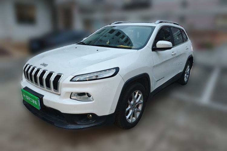 Used Jeep Cherokee 2016 2.0L Superior Edition