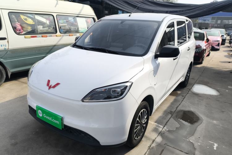 Used Wuling Hongguang New Energy 2024 All-Electric Model 300KM Standard Version