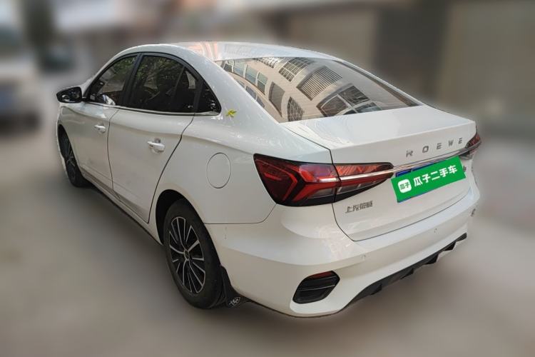 Used Roewe i5 2021 1.5L Manual Diamond Edition
