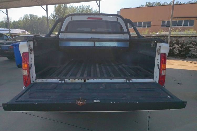 Used Foton Conqueror 3 2020 2.4L Challenger 3 Two-Wheel Drive Enjoyment Version High Cargo Bed Standard Wheelbase 4K22D4M