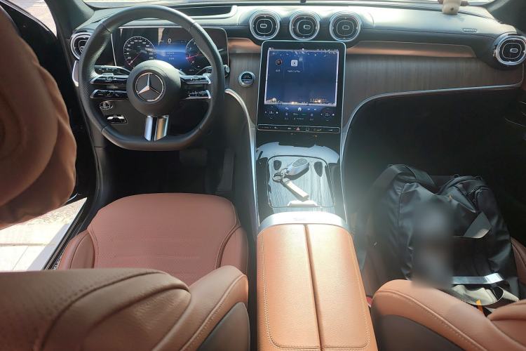 Used Mercedes-Benz GLC 2023 GLC 300 L 4MATIC Dynamic 7-Seater
