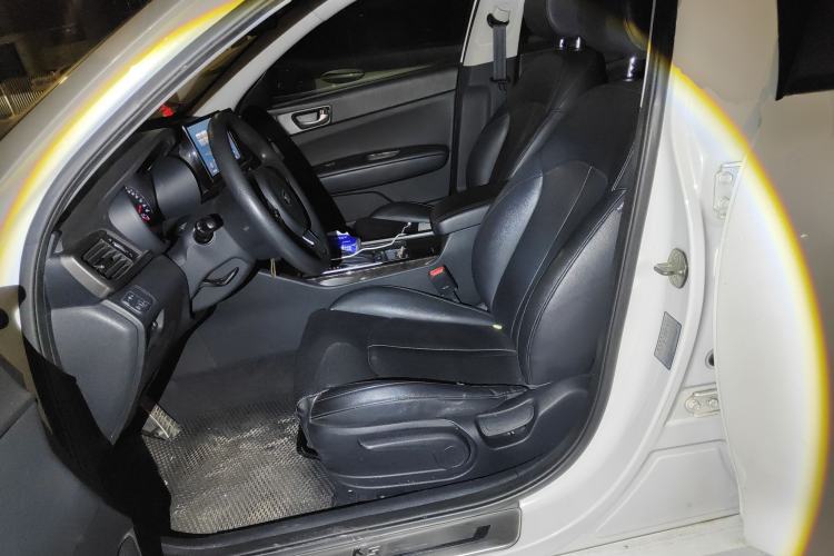 Used Kia K5 2016 2.0L Automatic GLS

