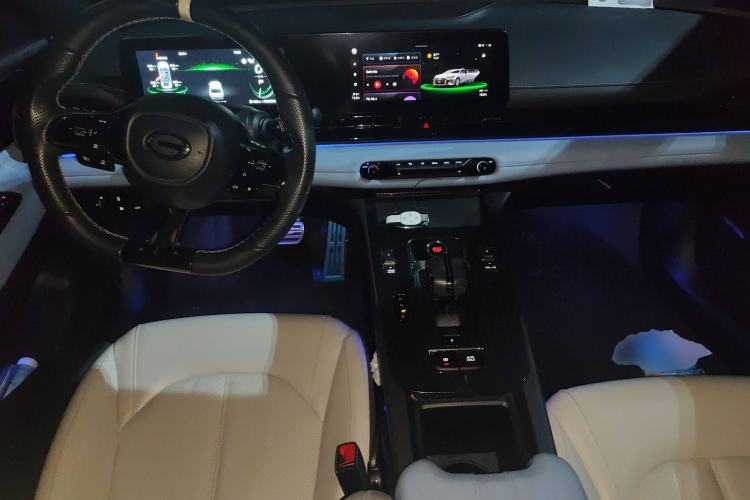 Used GAC Trumpchi EMPOW 2023 Shadow Leopard H Smart Hybrid Edition
