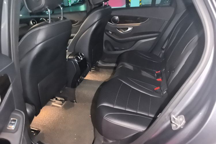 Used Mercedes-Benz GLC 2019 GLC 260 L 4MATIC Dynamic Model
