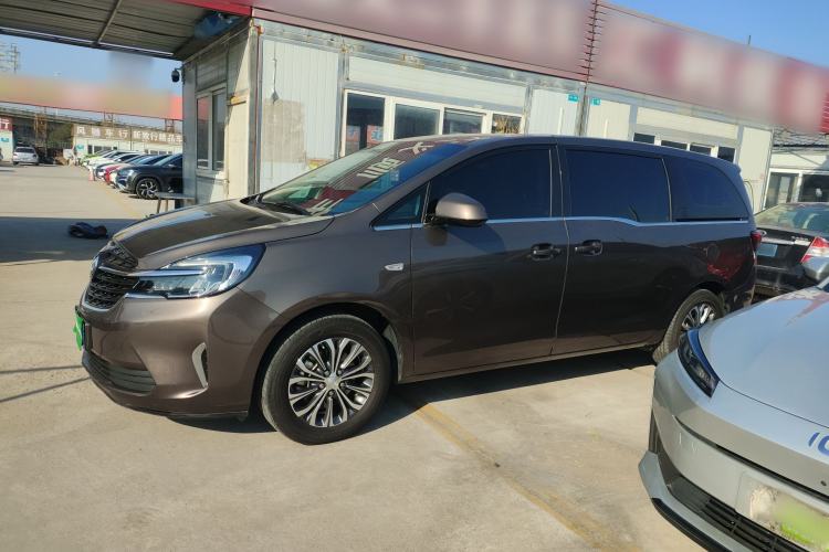 Used Buick GL8 2022 Land Cruiser Executive Class 652T Comfort Model