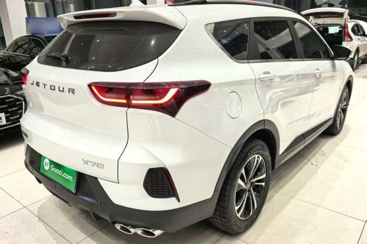 Used JETOUR X70 2024 1.5T DCT Enjoyment Edition 5 Seats
