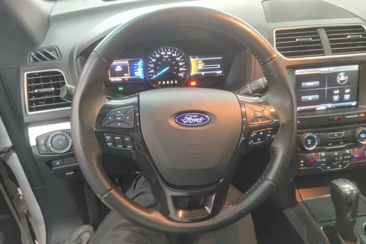 Used Ford Explorer  Steering Wheel