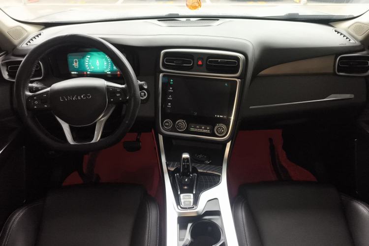 Used Lynk & Co 01 2020 2.0T Two-Wheel Drive Pure Pro Version China VI Standard