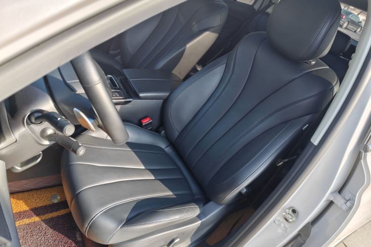 Used Roewe RX5 MAX 2019 300TGI Automatic Smart Cabin Flagship Edition
