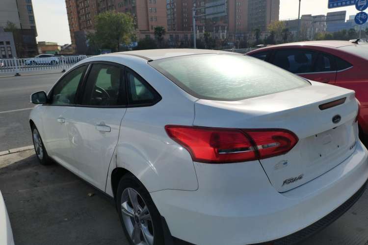 Used Ford Focus 2017 Sedan 1.6L Automatic Comfort Plus SmartDrive Edition