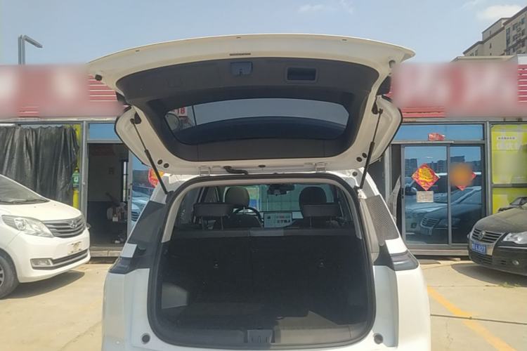 Used AION Y 2023 Plus 510 Smart Edition