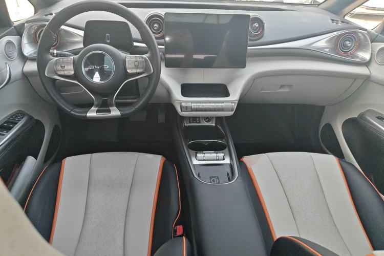 Used BYD Dolphin 2021 405 km Fashion Edition
