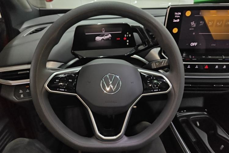 Used Volkswagen ID.4 CROZZ 2021 Long-Range PURE+ Two-Wheel Drive Version
