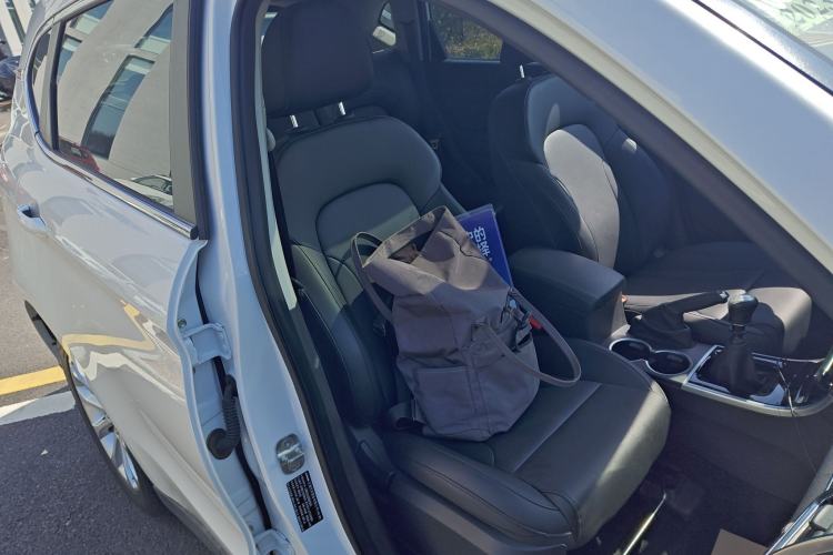 Used Haval H2 2017 Red-Label 1.5T Manual Two-Wheel-Drive Elite Model