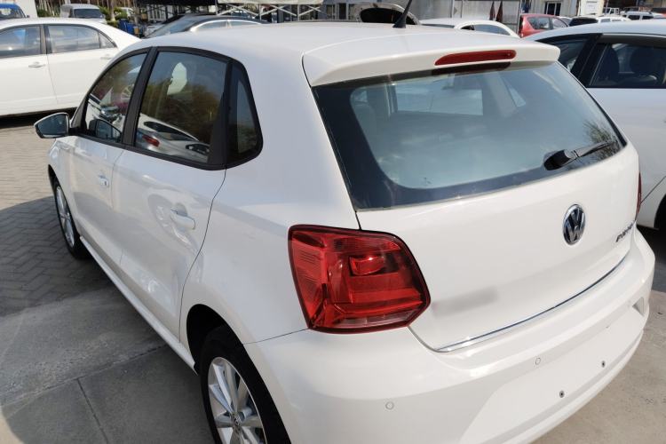 Used Volkswagen Polo 2014 1.6L Automatic Luxury Edition
