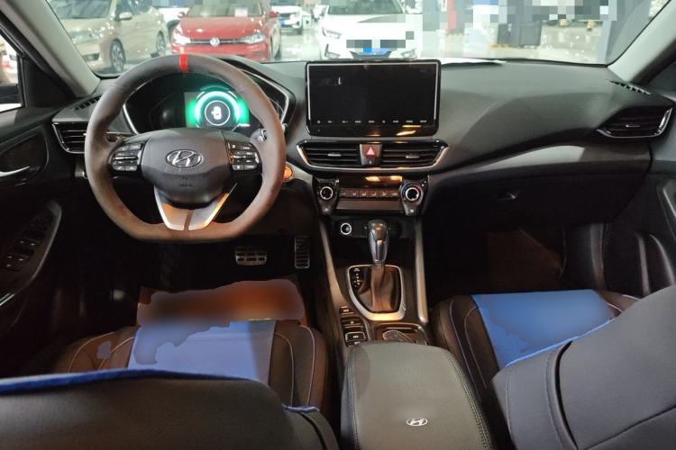 Used Hyundai Lafesta 2019 280TGDi Sport Edition China VI Center Console