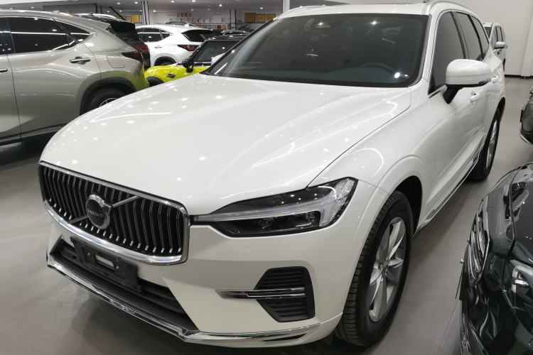 Used Volvo XC60 2022 B5 4x4 Zhiyi Luxury Edition