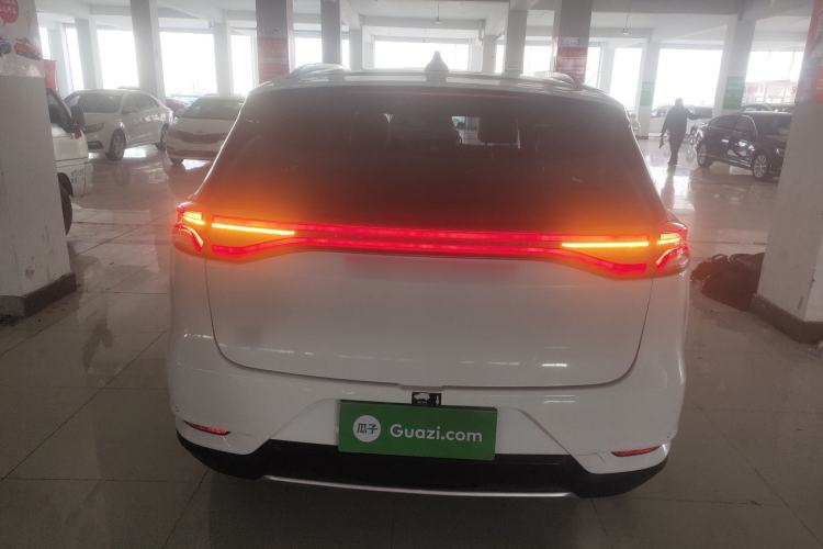 Used BYD Tang 2018 2.0T Automatic SmartConnect Prestige 7-Seater China V Standard