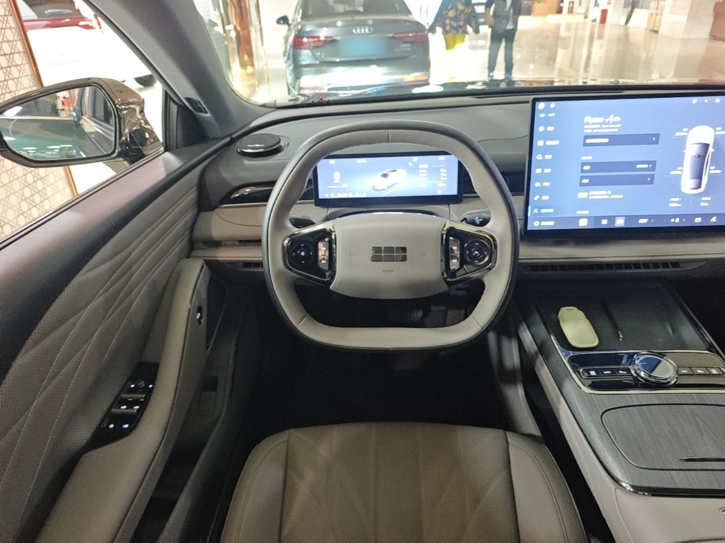 Geely Galaxy 8 2025 130km EM-i Deluxe Edition — снимка 13