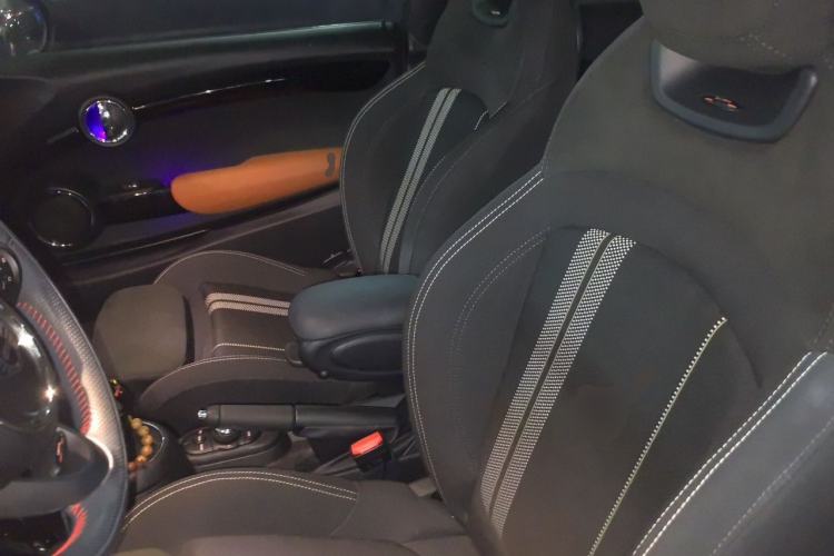 Used MINI 2019 1.5T COOPER Racing Driver