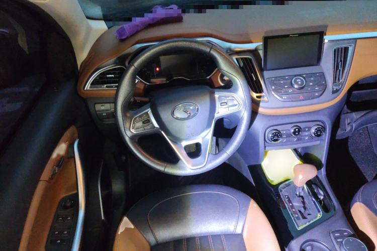 Used Soueast DX7 2017 1.5T Automatic Glory Edition