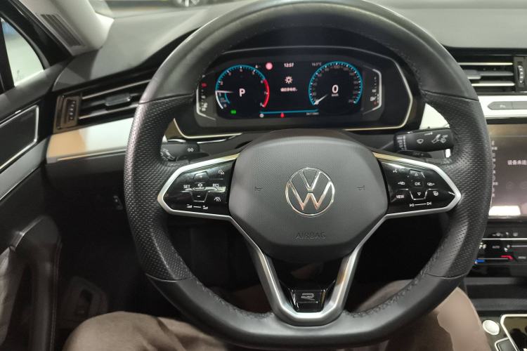 Used Volkswagen Magotan 2023 2 Million Units Commemorative Edition 330TSI DSG Luxury Version