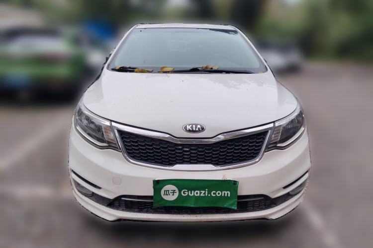 Used Kia K2 2015 Hatchback 1.4L AT GLS Cool Edition
