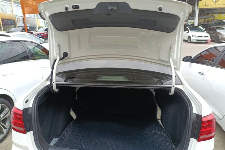 Used Volkswagen Lavida 2017 230TSI DSG Comfort Edition