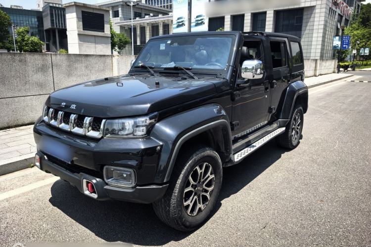 Used BAIC Off-Road BJ40 2023 2.0T Automatic Four-Wheel Drive Urban Hunter Edition Chivalrous Type Guazi used car, China used car export, Used car for sale, Used cars, Cheapest cars for sale