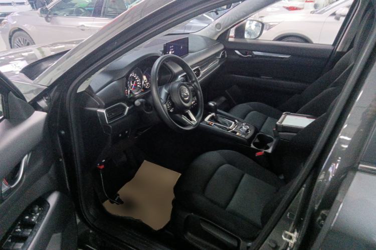 Used Mazda CX-5 2024 2.0L Automatic Two-Wheel Drive Comfort Version
