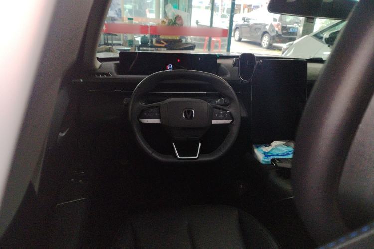 Used CHANGAN Eado 2024 1.5T GDI Automatic Prestige Edition Steering Wheel