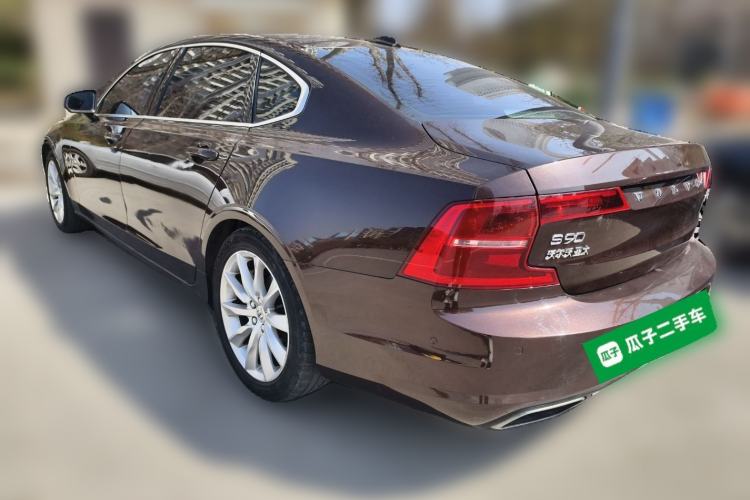 Used Volvo S90 2017 T5 Zhiyuan Edition
