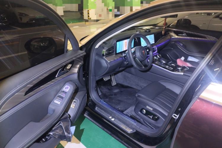 Used Hongqi H9 2023 2.0T Smart Connect Flagship Edition
