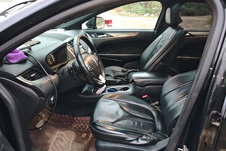 Used Lincoln MKC 2017 2.0T Two-Wheel Drive Deluxe Edition