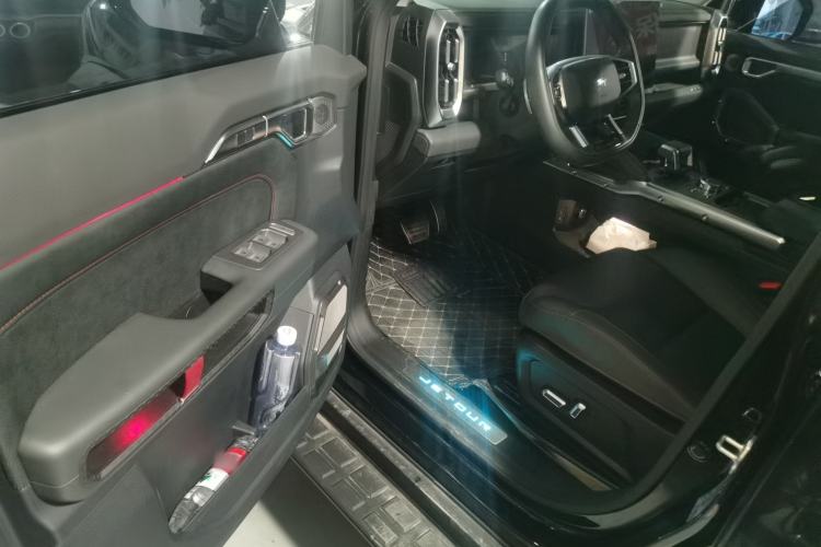 Used JETOUR Traveler 2023 2.0T All-Wheel-Drive CrossPRO
