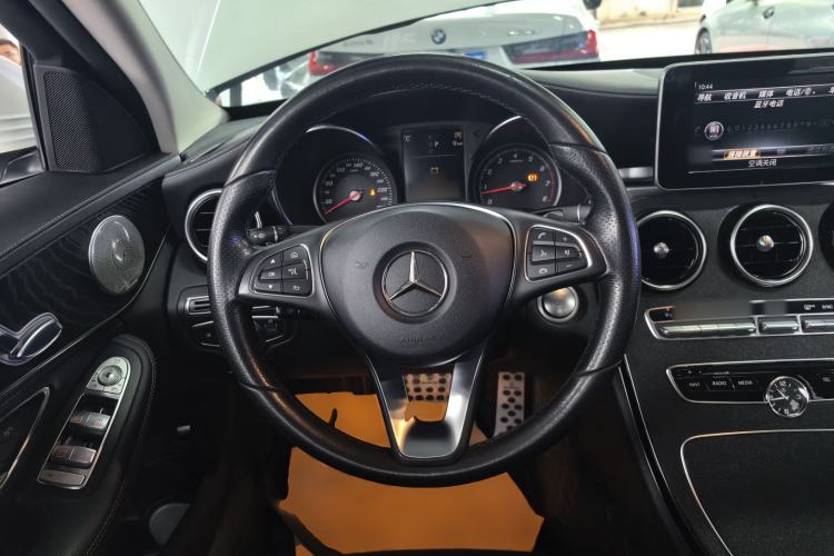 Used Mercedes-Benz C-Class 2017 Restyled C 180 L Fashion Edition Sport Version Steering Wheel