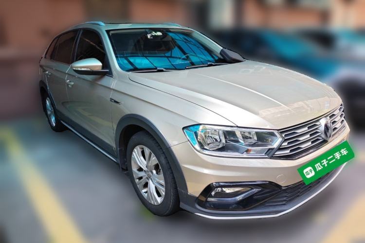 Used Volkswagen C-TREK 2017 230TSI DSG Comfort Version
