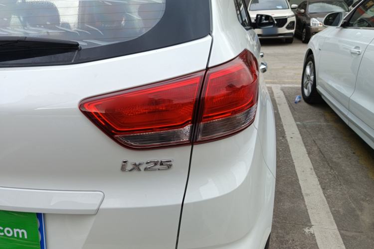 Used Hyundai ix25 2017 1.6L Automatic Smart Version