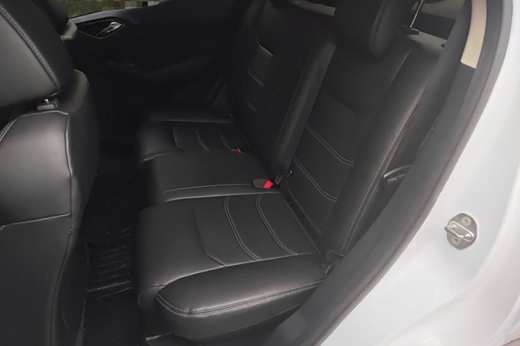 Used BYD Yuan New Energy 2018 EV360 Smart Connect Cool Edition Left Rear Seat