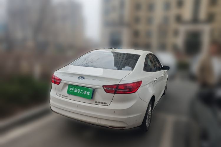 Used Ford Escort 2015 1.5L Automatic Comfort Edition Rear Right 45 Deg