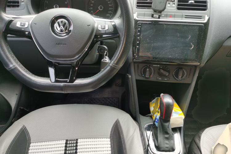 Used Volkswagen Polo 2016 1.4L Automatic Trendy Model Center Console