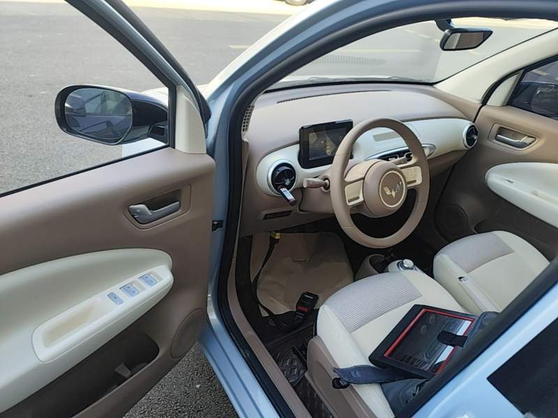 Used Wuling Hongguang MINIEV 2025 Four-Door Version Advanced Edition — 15