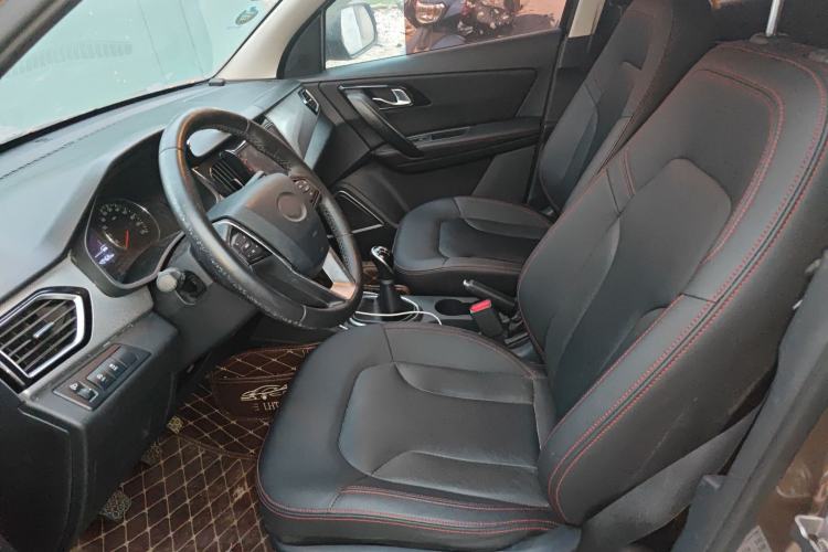 Used FAW Senya R7 2017 1.6L Manual Luxury Model Left Front Seat