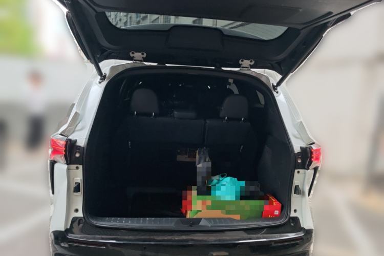 Used Toyota SIENNA 2021 2.5L Hybrid Premium Edition