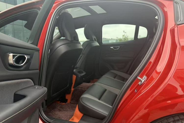 Used Volvo S60 2020 T4 Zhiyuan Sport Edition