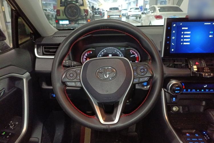 Used Toyota RAV4 2021 2.0L CVT 4x4 Trend Edition
