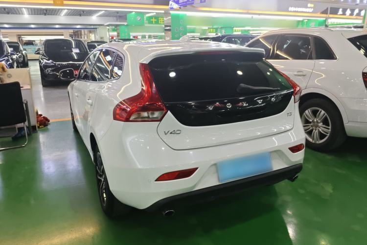 Used Volvo V40 2017 T3 Zhiyi Edition